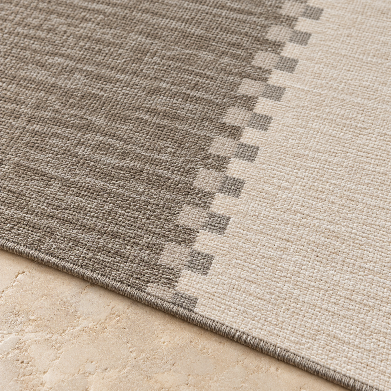rugger-11510-detail-2026.png